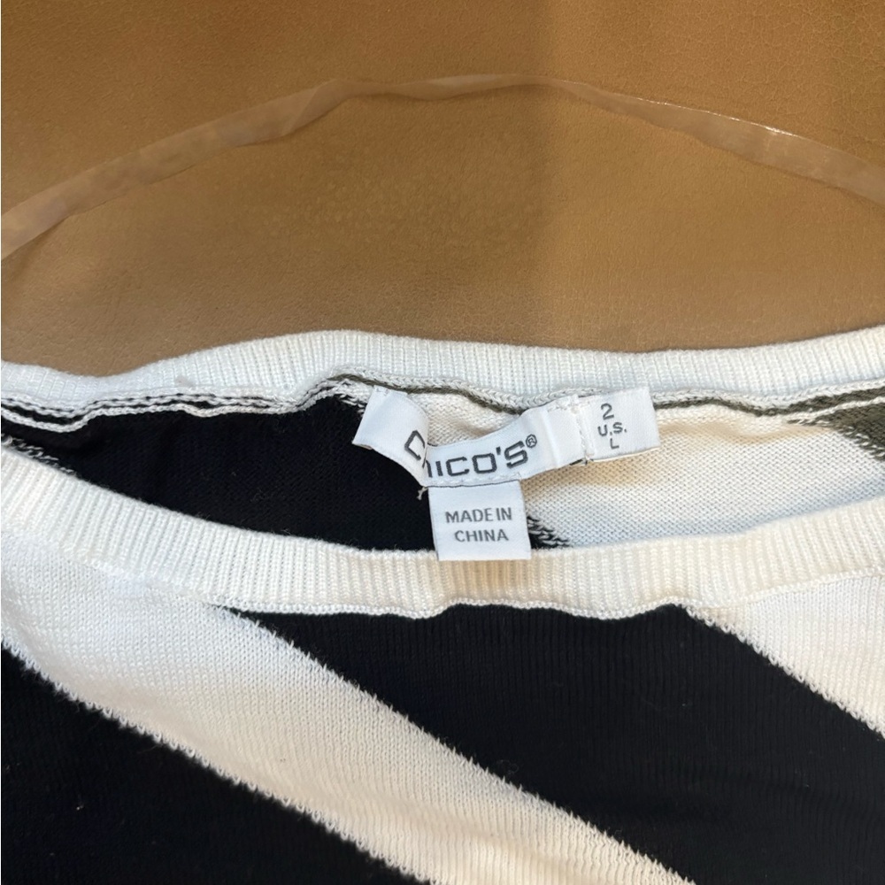 Chico's Geometric bold Striped cotton blouse - Picture 5 of 5